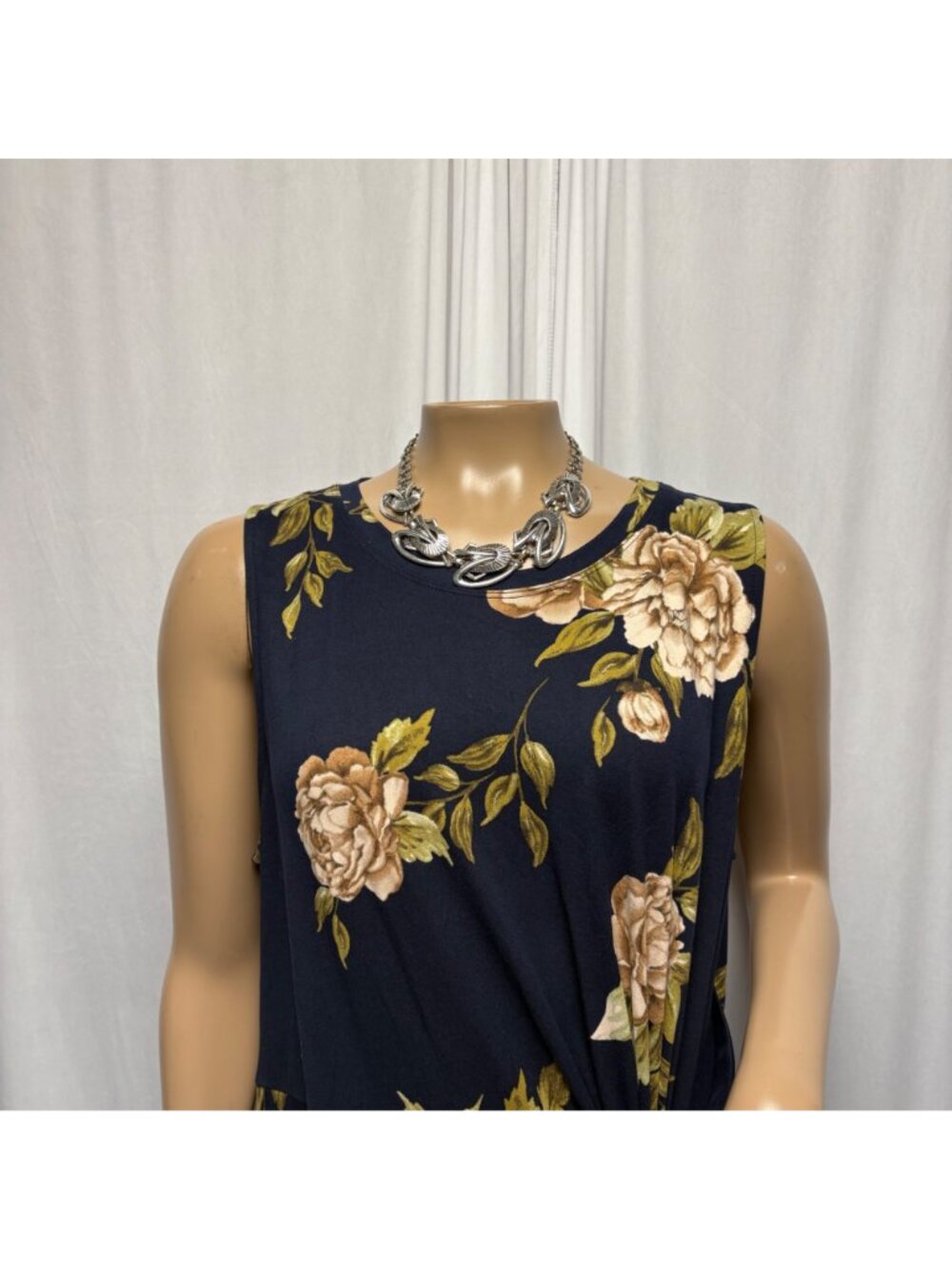 Nine Britton Midi Dress Womens XL Navy Floral Ruched Faux Wrap Bodycon Stretch - Picture 2 of 8